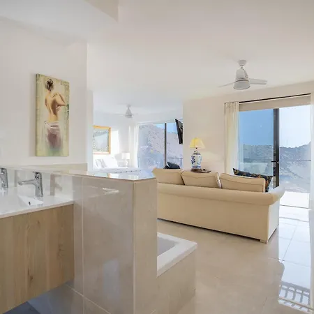 Hortalaya Villa *